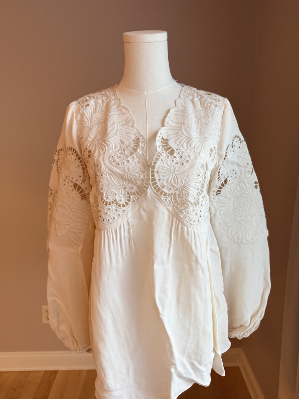 Reiss Cream Eyelet Embroidered V-Neck Tunic